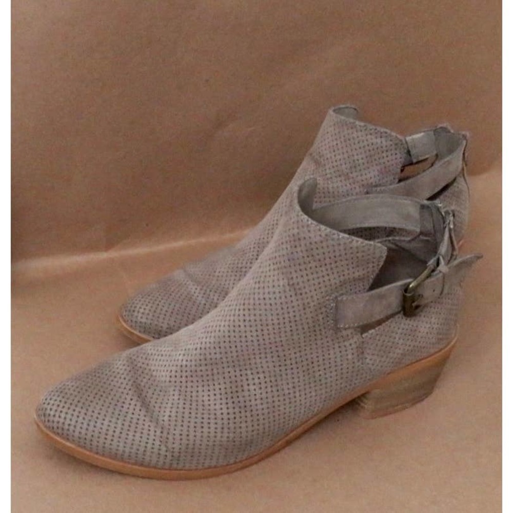 Dolce Vita Taupe Bootie - Size 8